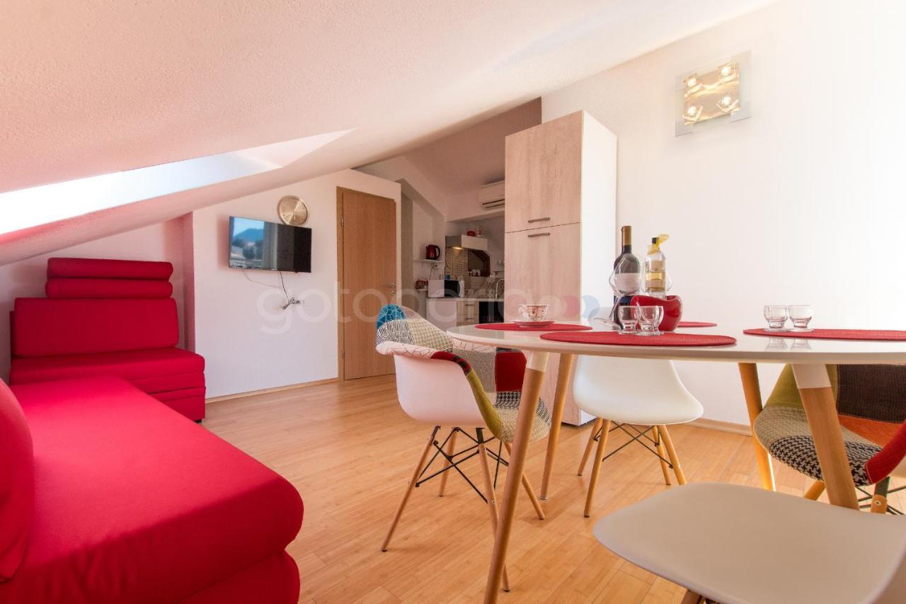 Seaview Duky Apartman Makarska